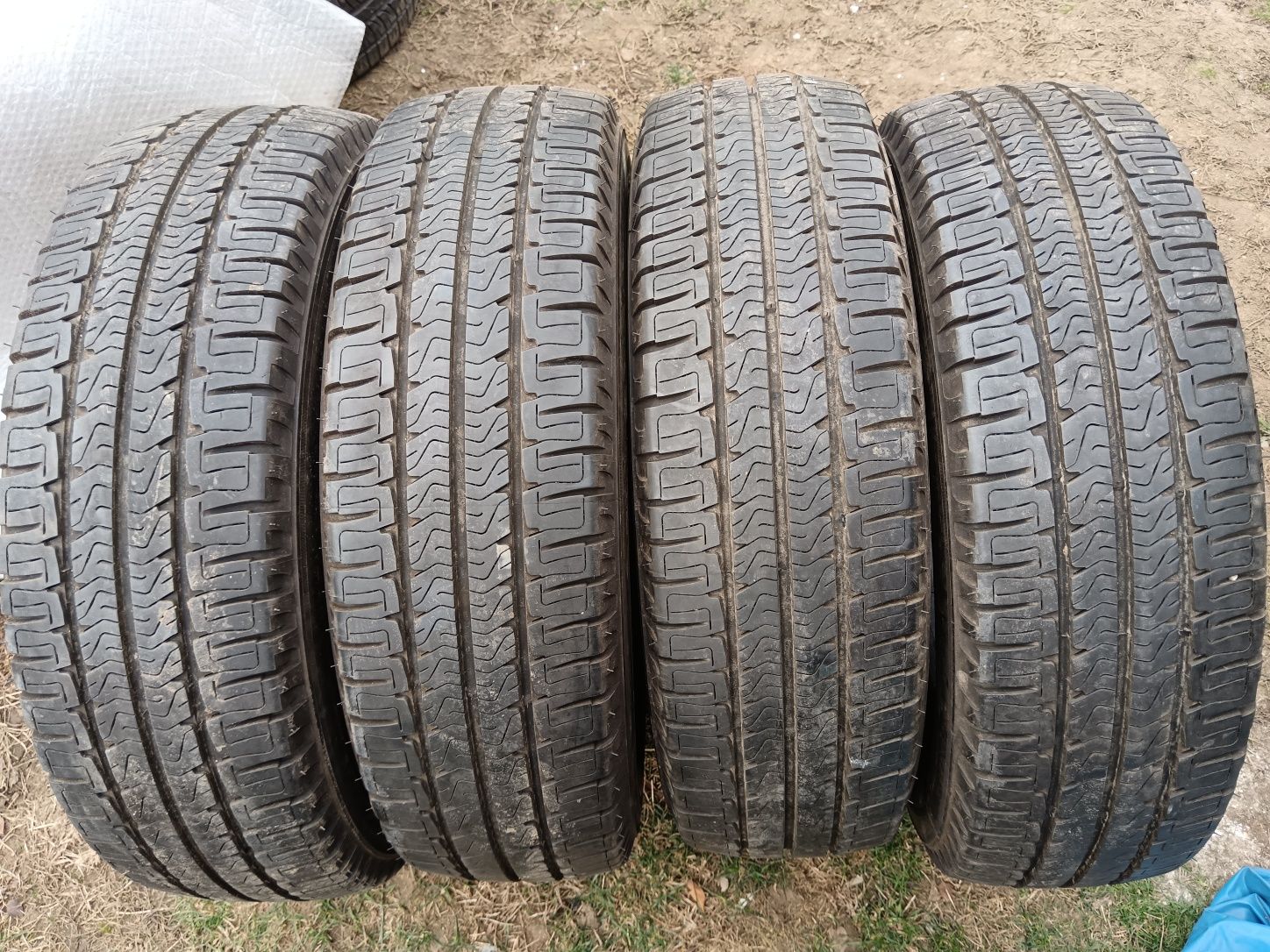 4 броя 225/75/16CP 116Q Michelin