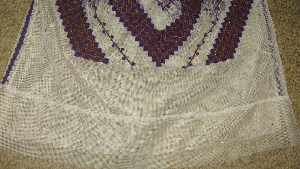 Ie veche românească margele