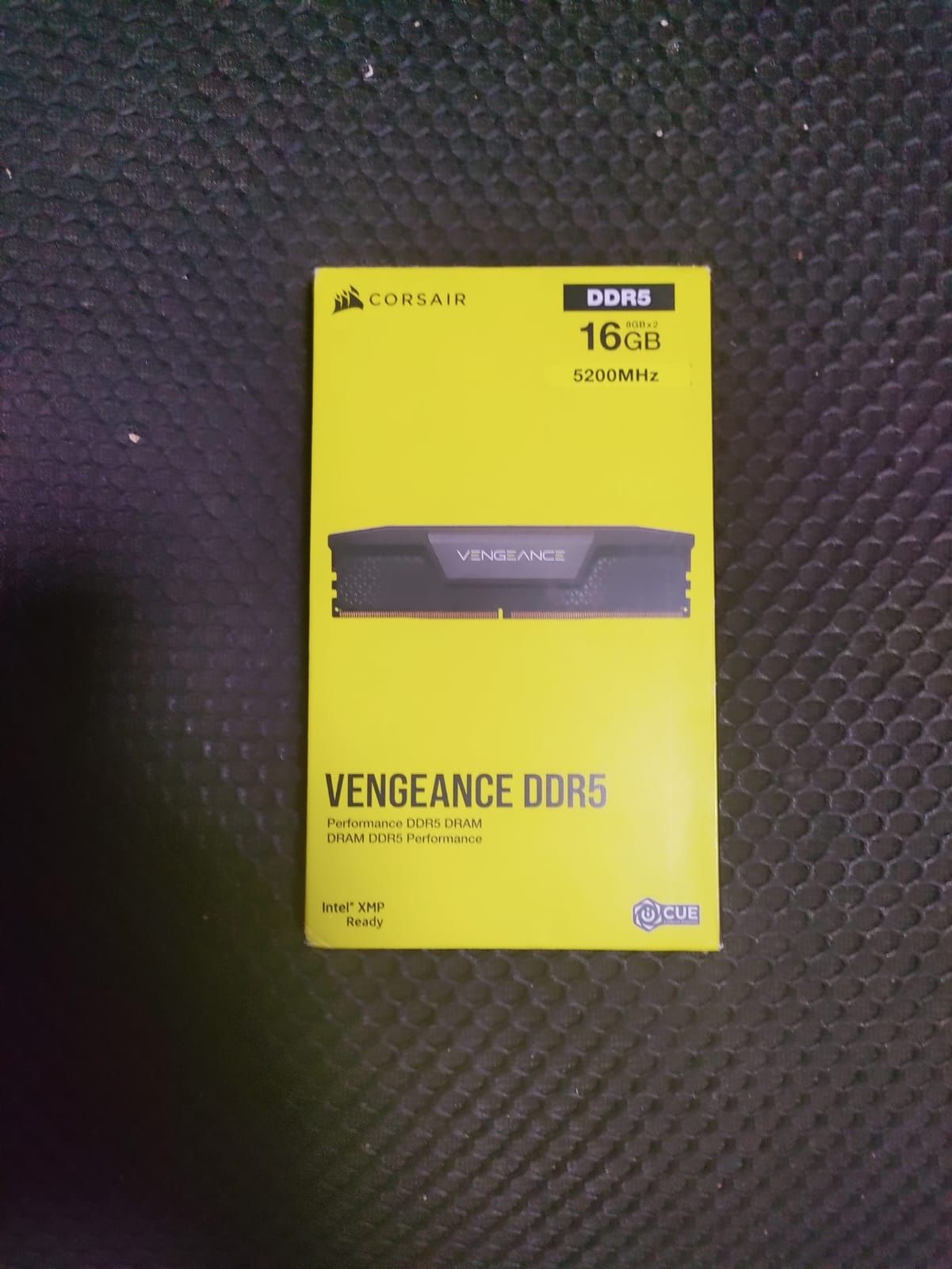 Memorii RAM Corsair Vengeance 16GB [2x8GB],DDR5 Sigilat