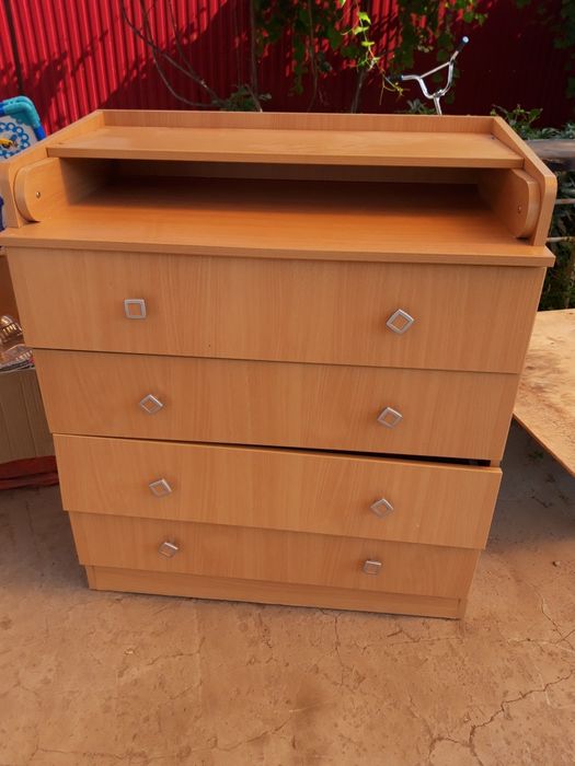 Продам комод детский .В хорошем состоянии. Цена 5000 тг.