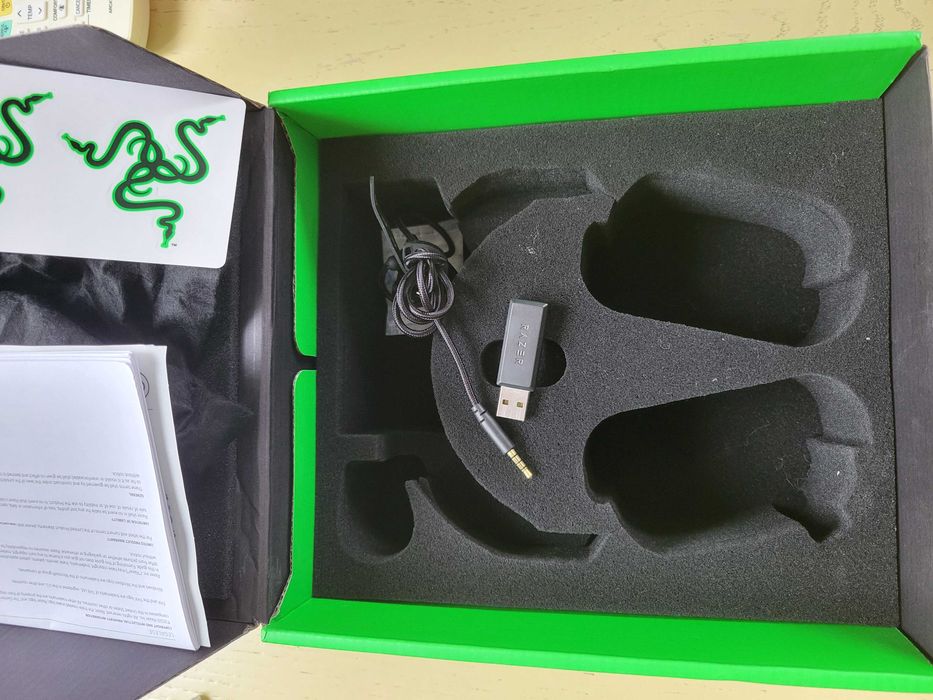 Слушалки Razer BlackShark V2 Pro Wireless 140лв. (без коментар)