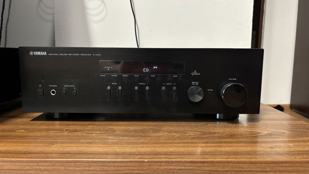 Amplificator Yamaha RN301