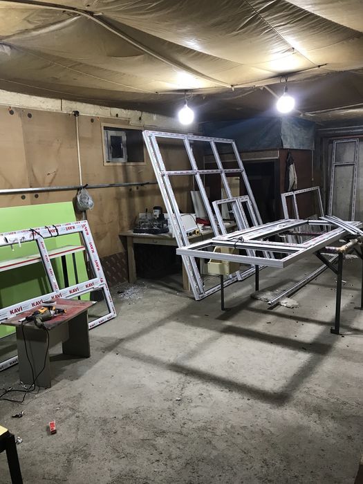 Пластиковые окна перегородки двери балкон