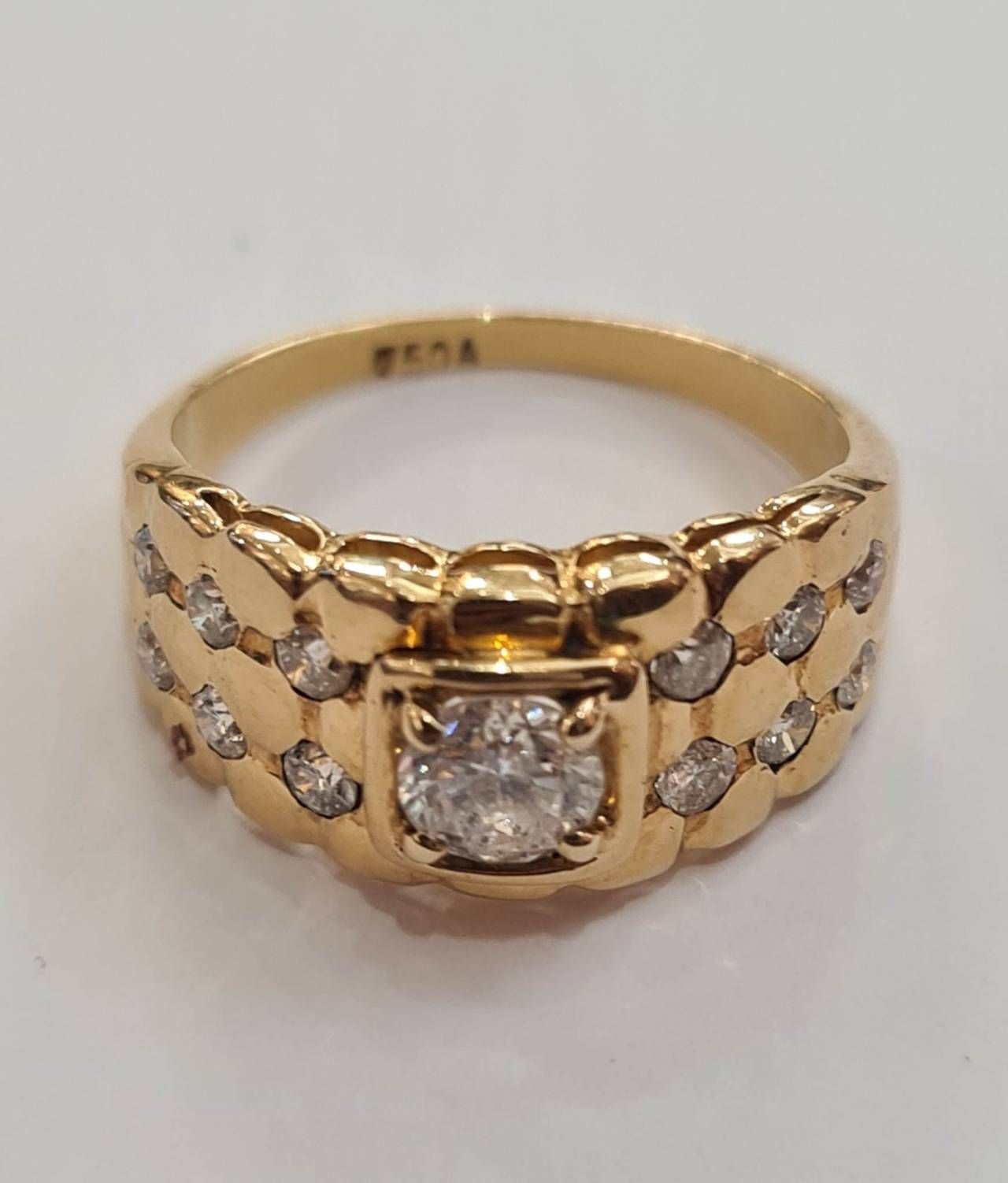 Inel din aur galben 18k, cu diamante natrurale, IAU522