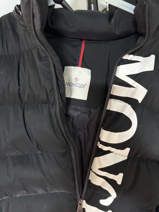 Geaca moncler neagra