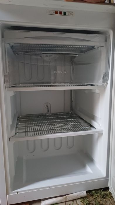 Фризери          .