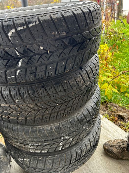 Vând anvelope de iarnă