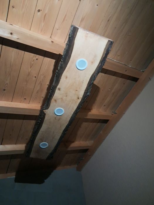 Lustra lemn la comanda