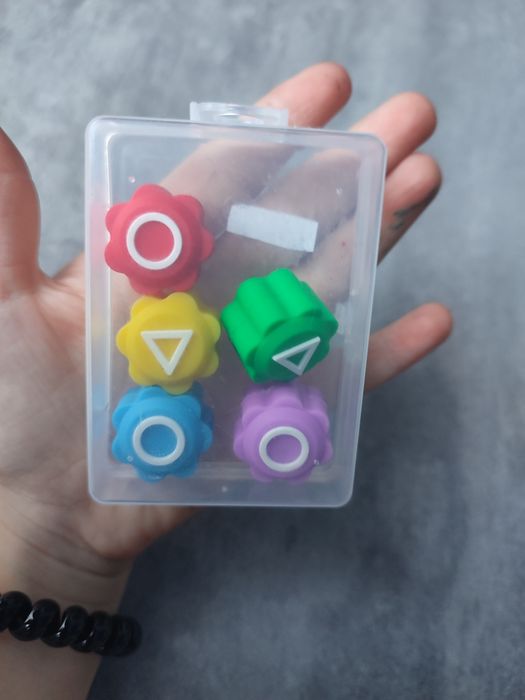 Продам игру с игры в кальмара название гонгги