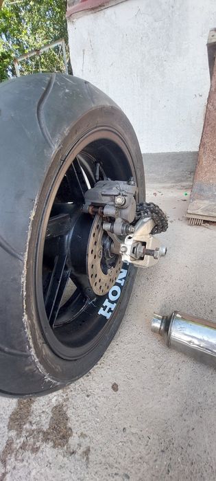 В хорошем  состояние