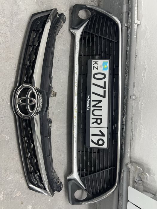 Решетка камри 55