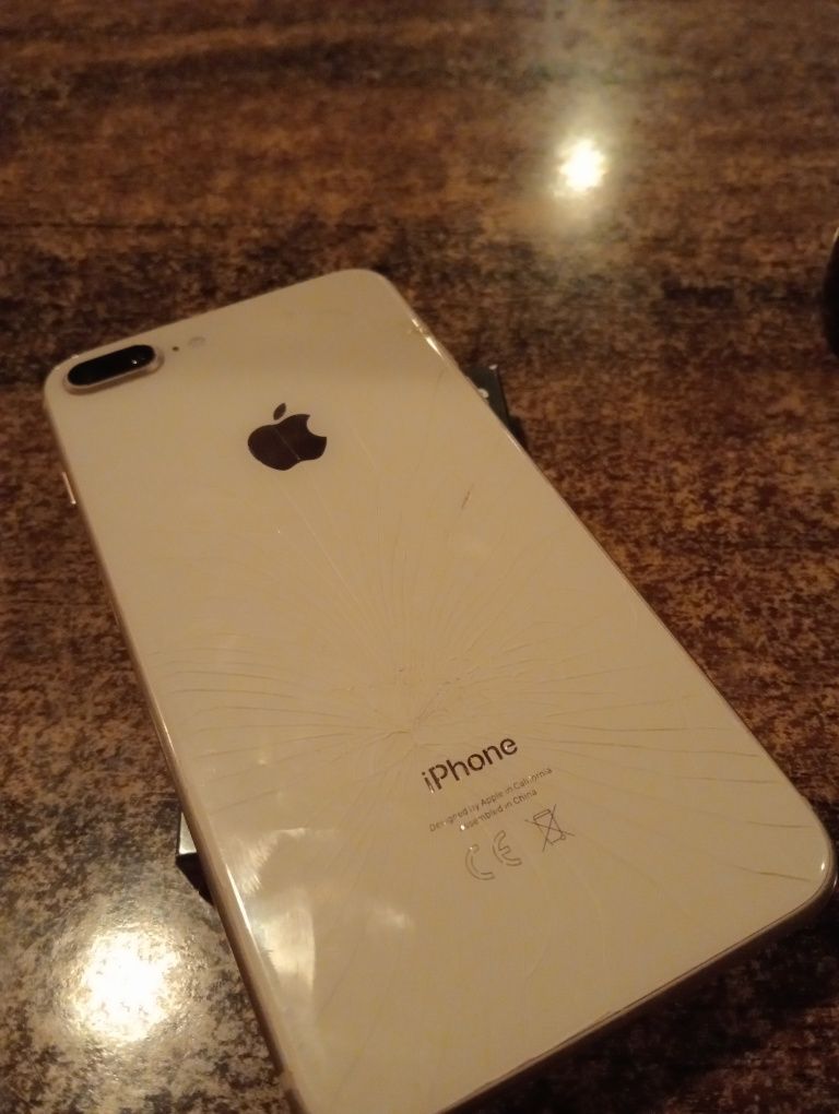 Schimb iPhone 8 Plus