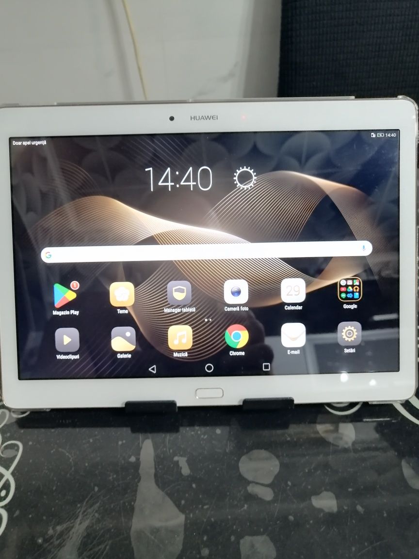 Tableta Huawei foarte puțin folosita