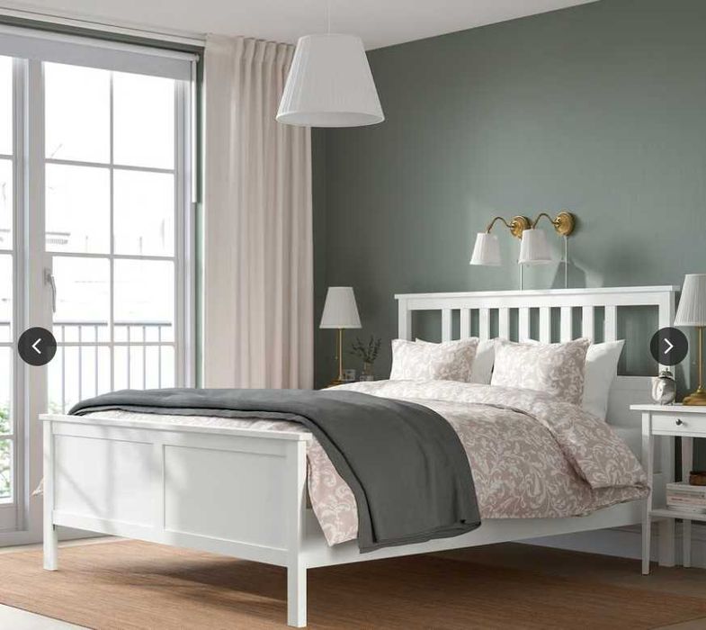 Pat Hemnes alb (Ikea) 160 X 200 cu saltea si noptiera