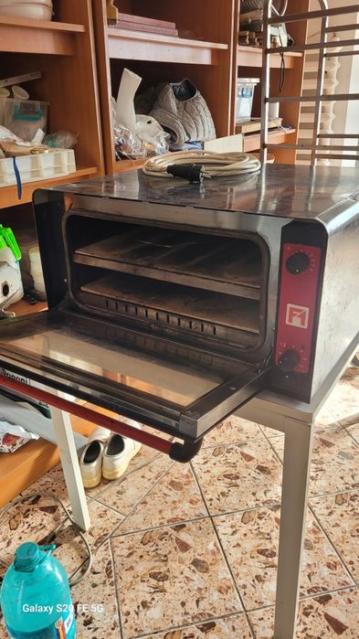 Cuptor patiseria 380V pizza F1 220V