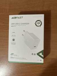 Бързозареждащ адаптер AceFast
