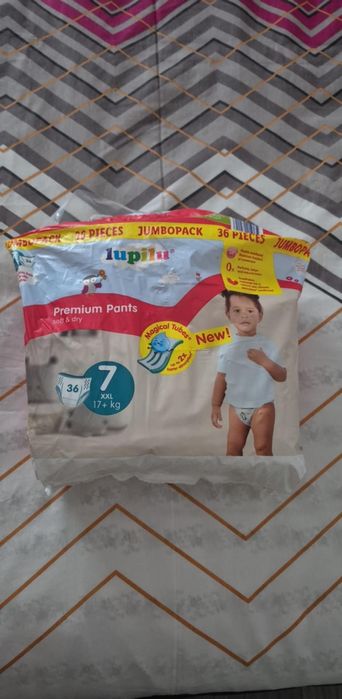 Pampersi Lupilu nr 7 + aleze