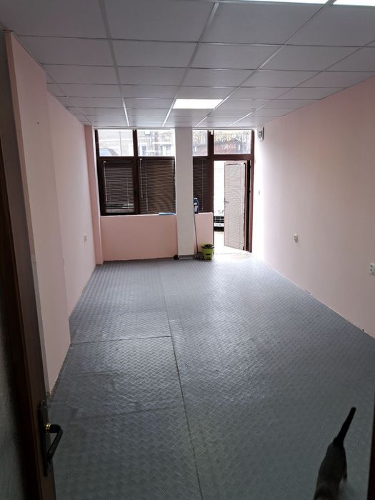 Отдава под наем магазин в гр.Дупница