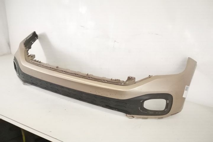 Предна Броня Оригинална със Сензори В Добро Състояние Централна Решетк