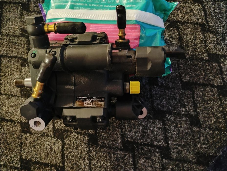 Vând pompa de înaltă presiune renault euro4