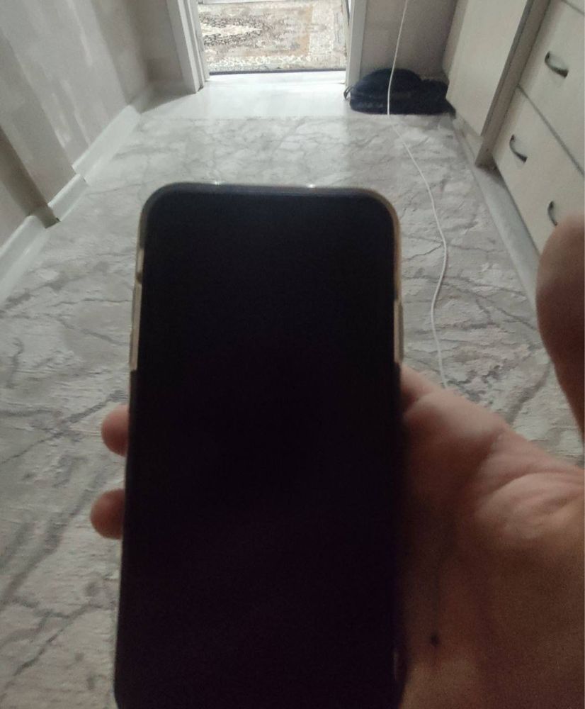 Продам айфон 11 в идеале