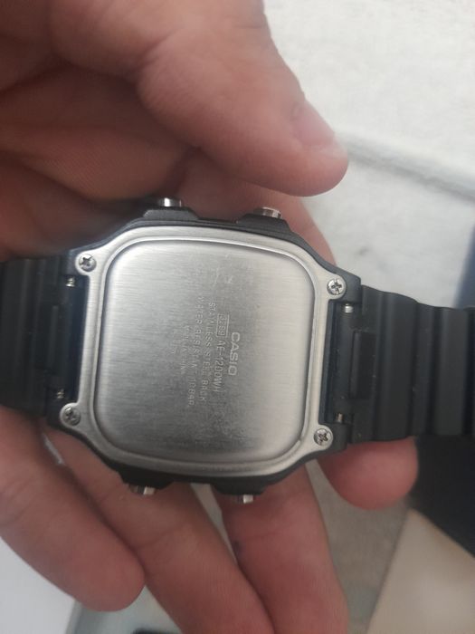 Часы наручные Casio