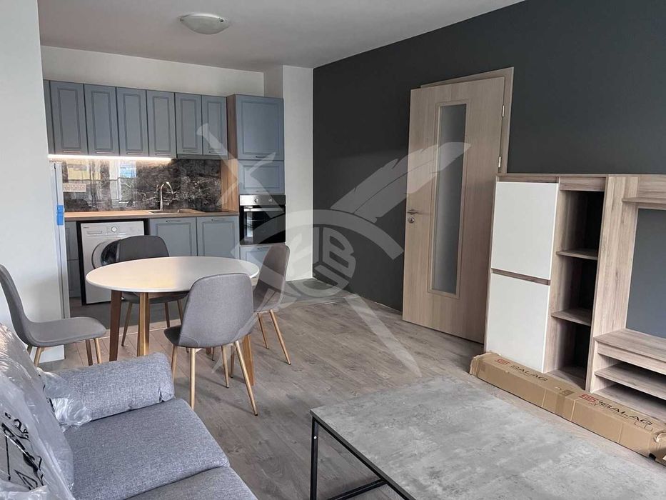 Двустаен апартамент в жк. Хаджи Димитър №130335