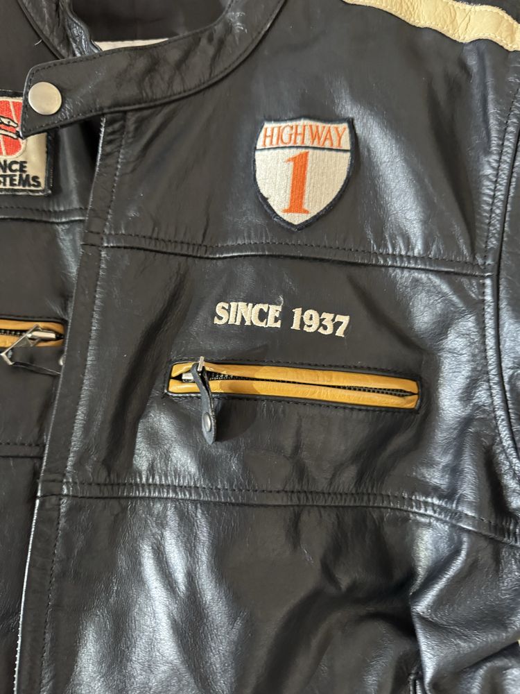 Jacketa moto piele
