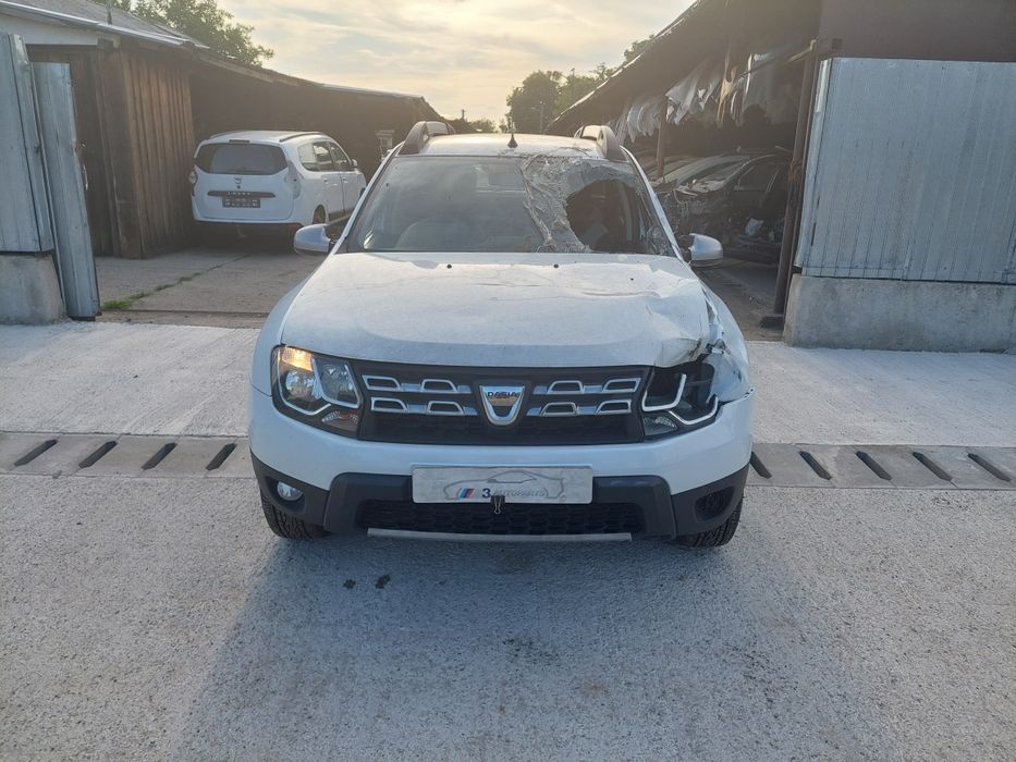 Dezmembrez Dacia Duster 2016 1.5 dci 110 cp euro 6