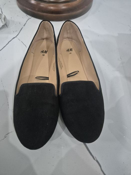 Боти на ток 39 номер и балеринки H&M 38 номер