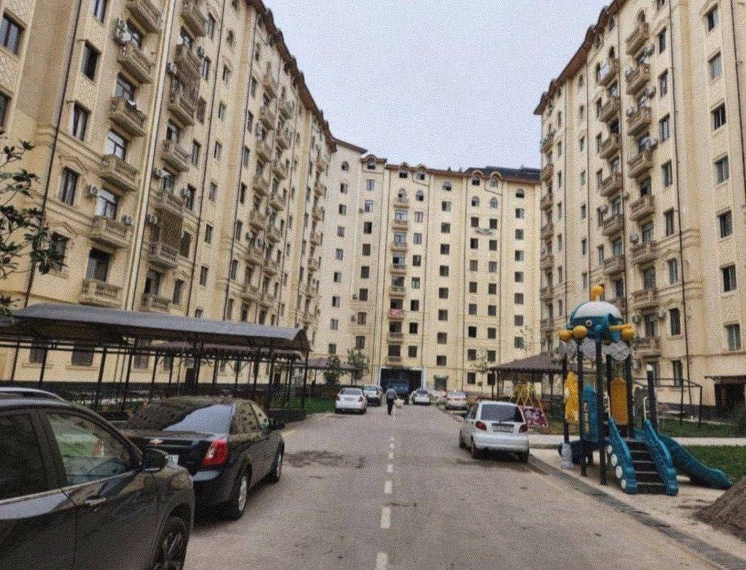 Poytaxt Gavhari Продается 4 комнатная квартира ремонт Дархан Алайский