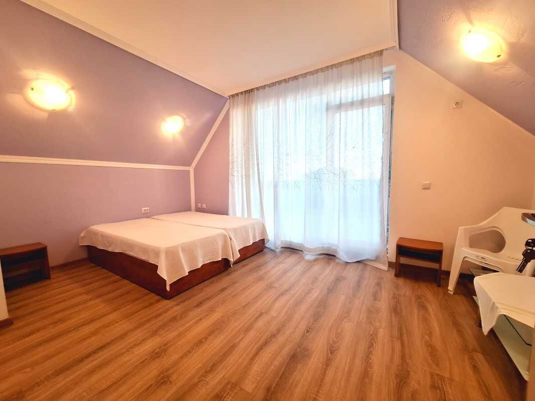 Голям тристаен мезонет в сграда без такса подържка в Равда!