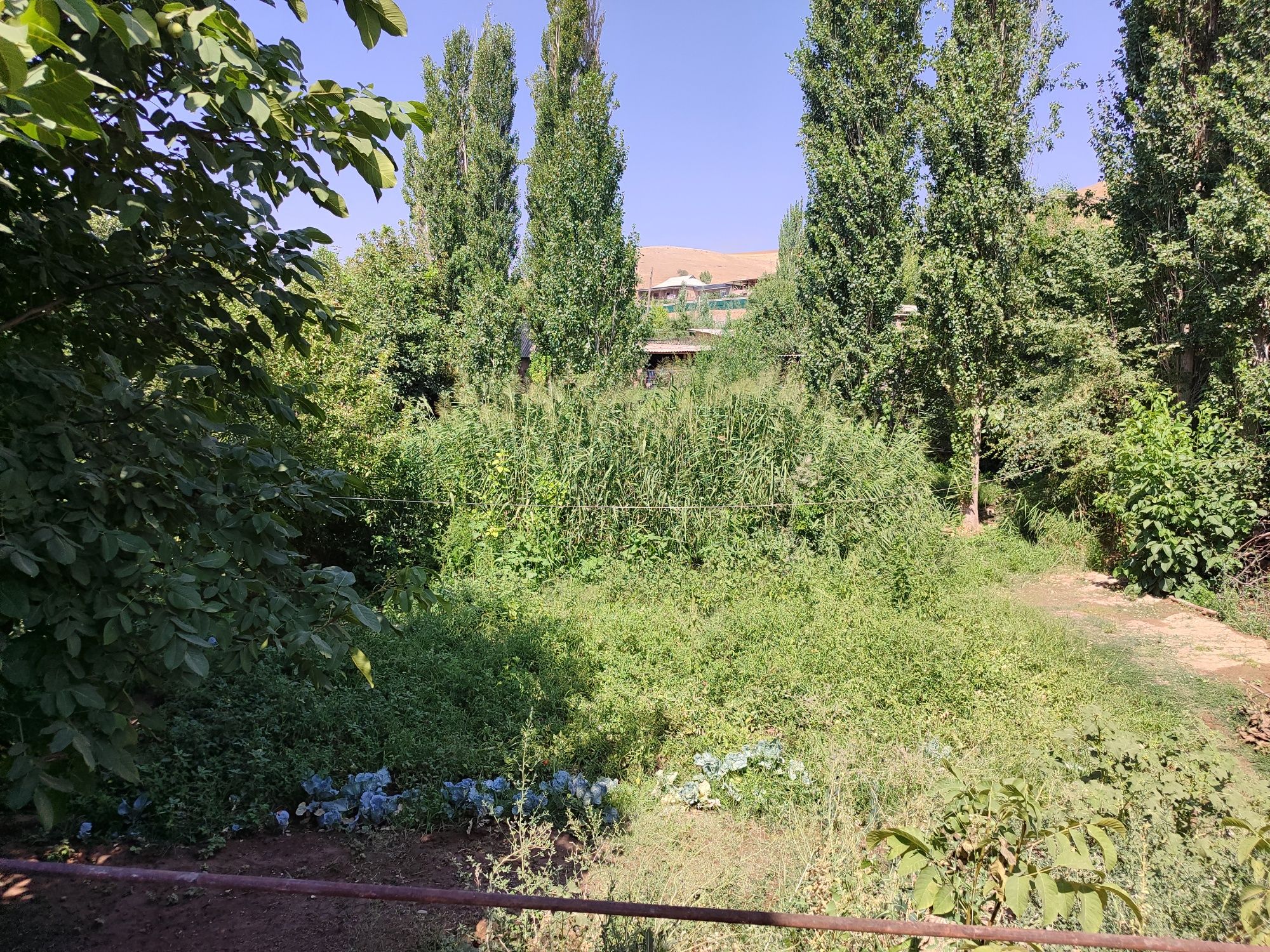 Бустонлик туман К,изил сув 11 соток 3 хона