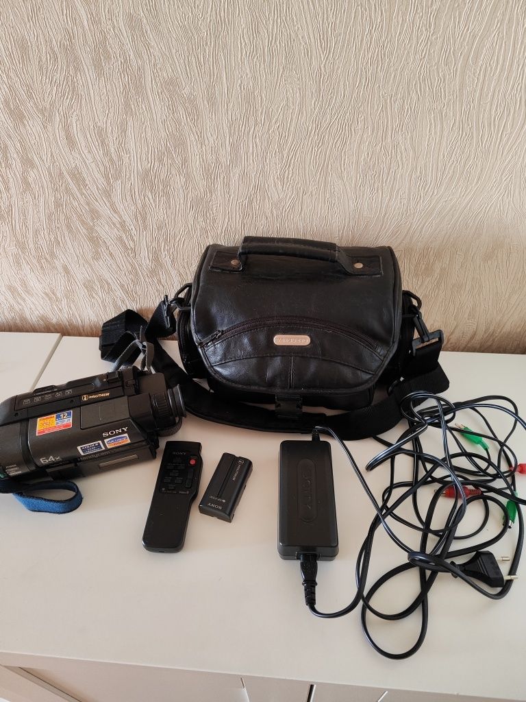 Видеокамера Sony
