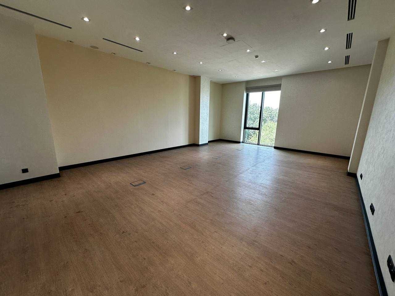 Аренда офисного помещения в престижной локации - Nova Plaza - 56 кв.м.
