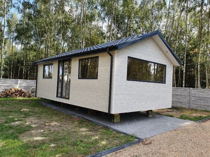 Acest container tip casă este construit din materiale durabile, rezist