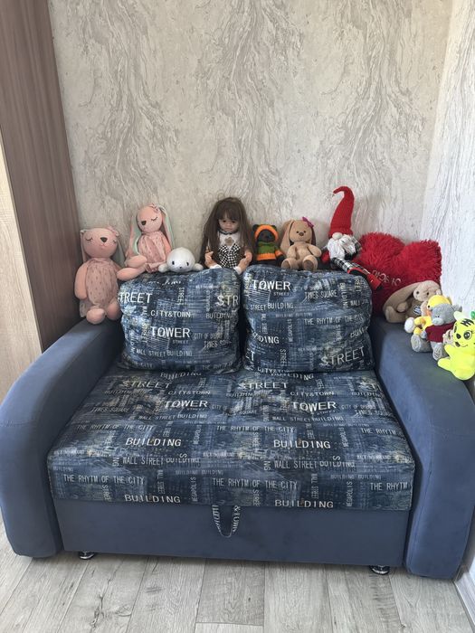 Продам мини диван
