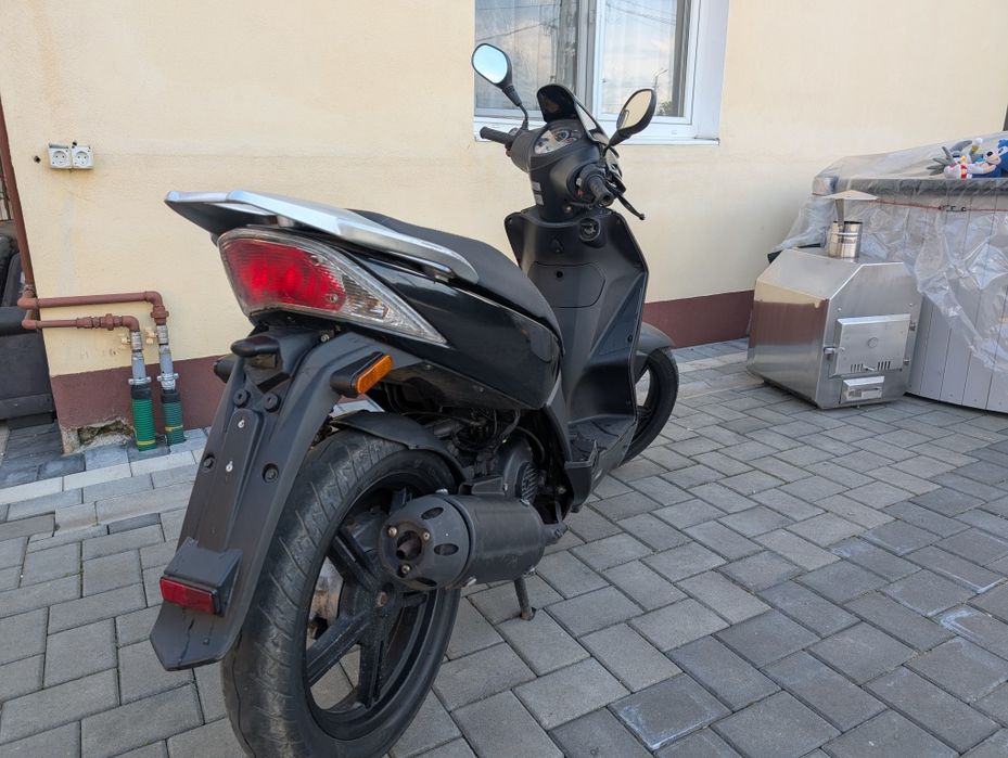 Scuter Kymco Agility 2 pers