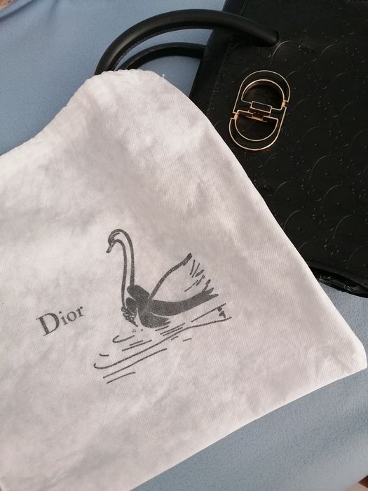 Дамска чанта.               .