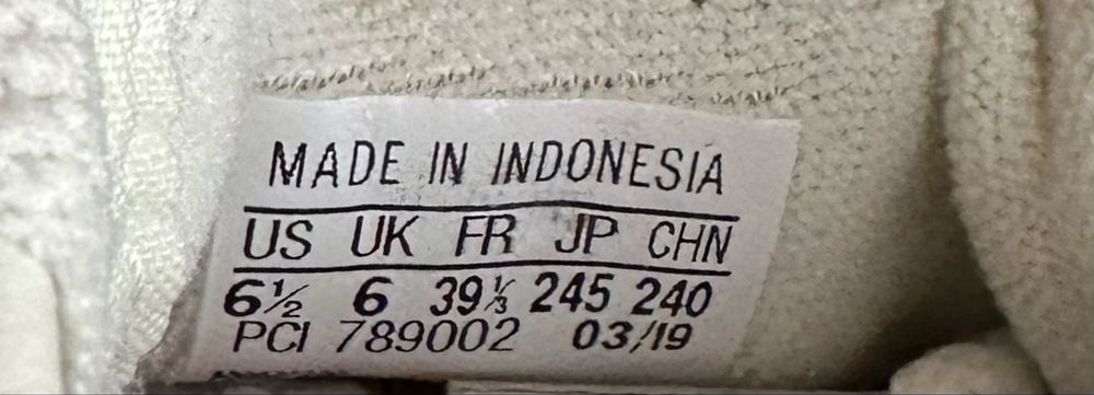 Adidas Continental (39) Маратонки