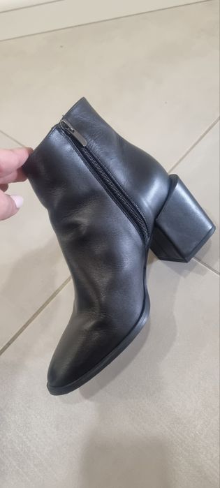 Дамски боти на Gino Rossi, естествена кожа