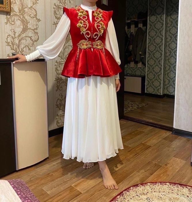 Платье на сырга салу