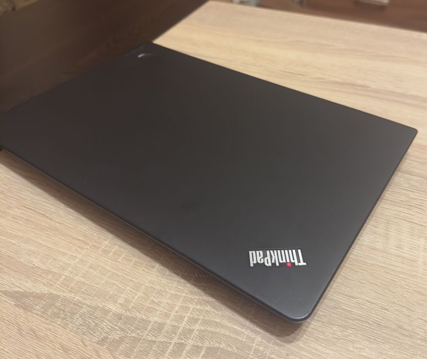 Лаптоп LENOVO THINKPAD 13 13.3" 15-7200CPU 16GB RAM