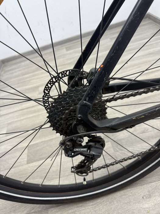 Bicicleta Cube Hyde