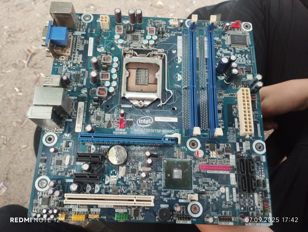 Мат плата Inel Desktop Board DH55PJ 1156 сокет ddr 3