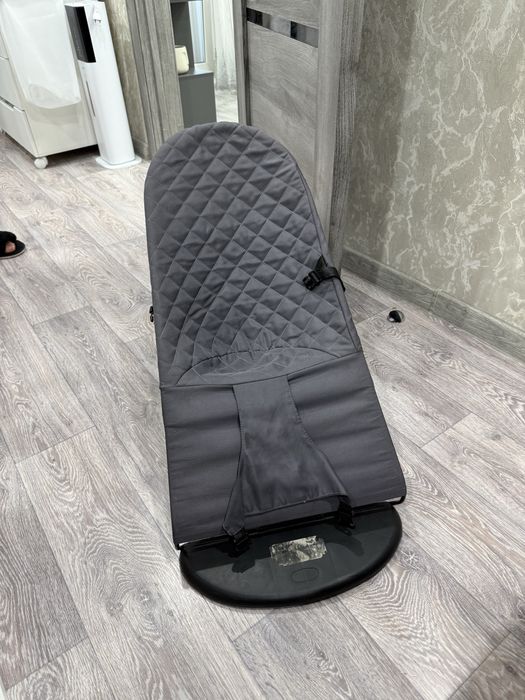 Продам детский шезлонг