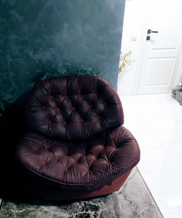 Vând două fotolii vintage imitație piele nu are defecte vizibile