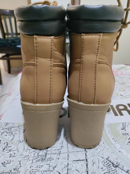 Нови дамски боти!