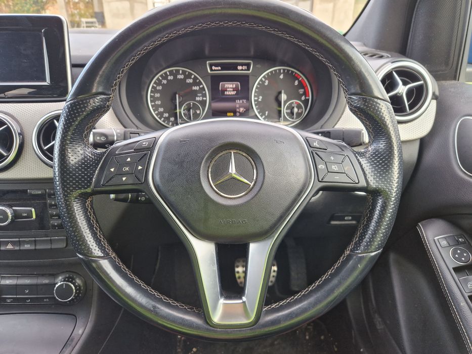 Volan Mercedes A class 176 b 246 C w204 E w212 Glk 204 padele complet