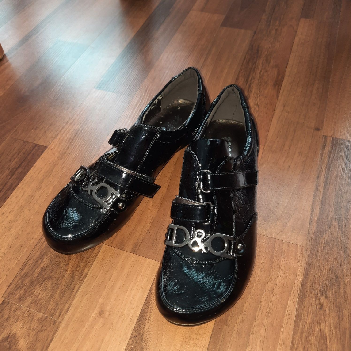 Lot incaltaminte: pantofi A. Valentini, sandale Nine West, pantofi